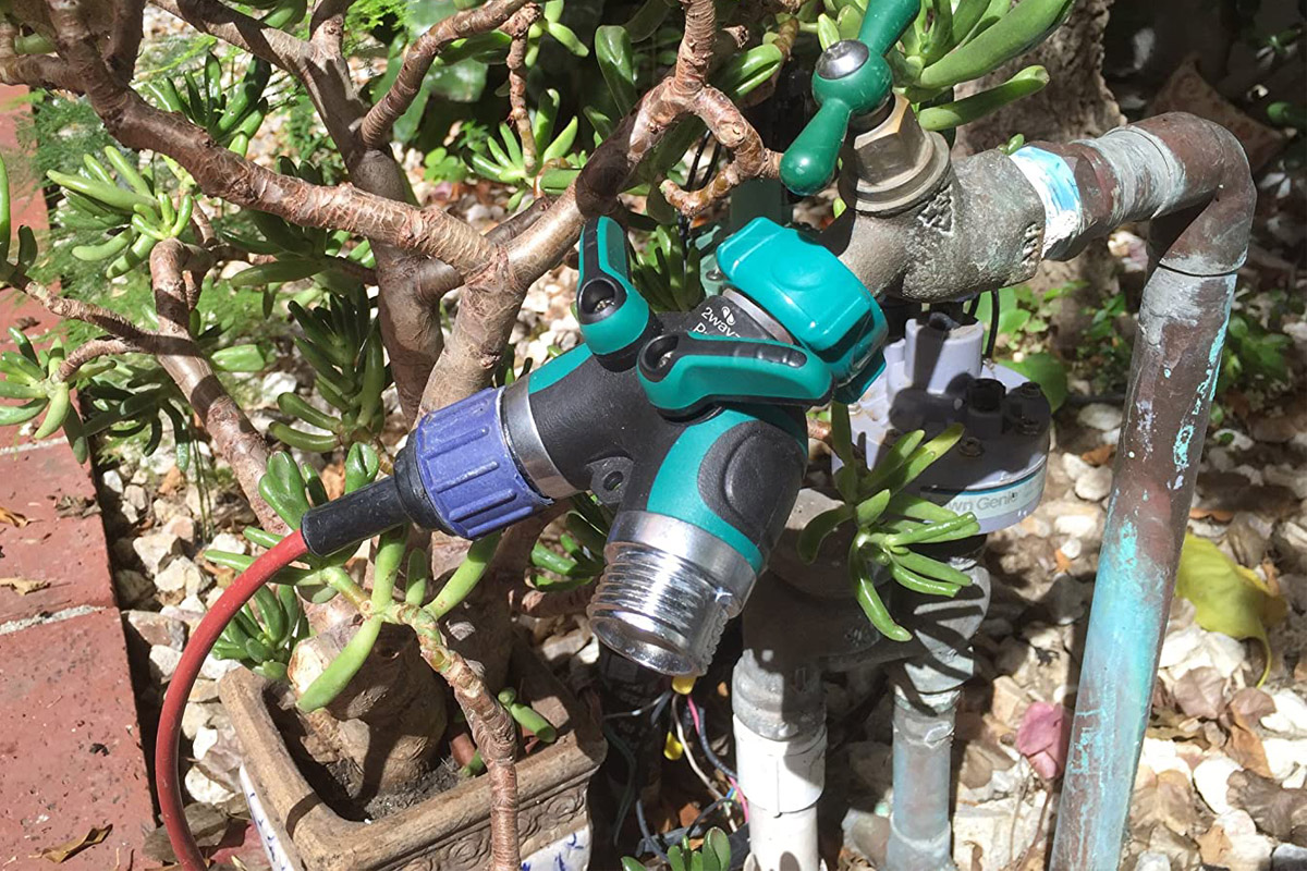 The Best Garden Hose Splitters Guide