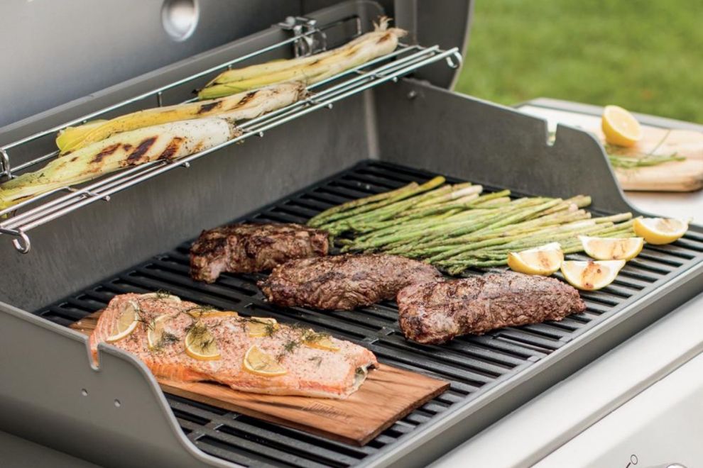 The Best Natural Gas Grills - Top Picks by Bob Vila