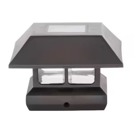  Veranda 7-Lumen Solar Post Cap Light on white background