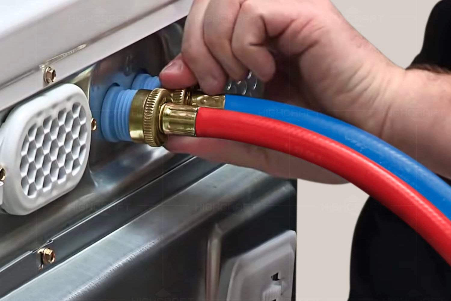 The Best Washing Machine Hoses - Bob Vila