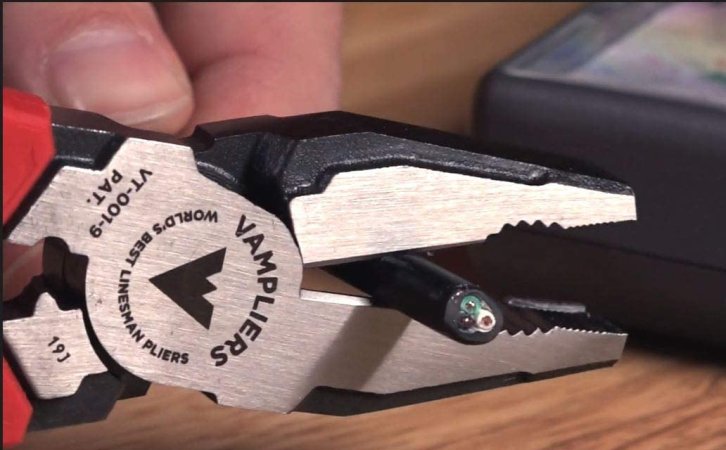 Best Lineman Pliers Options