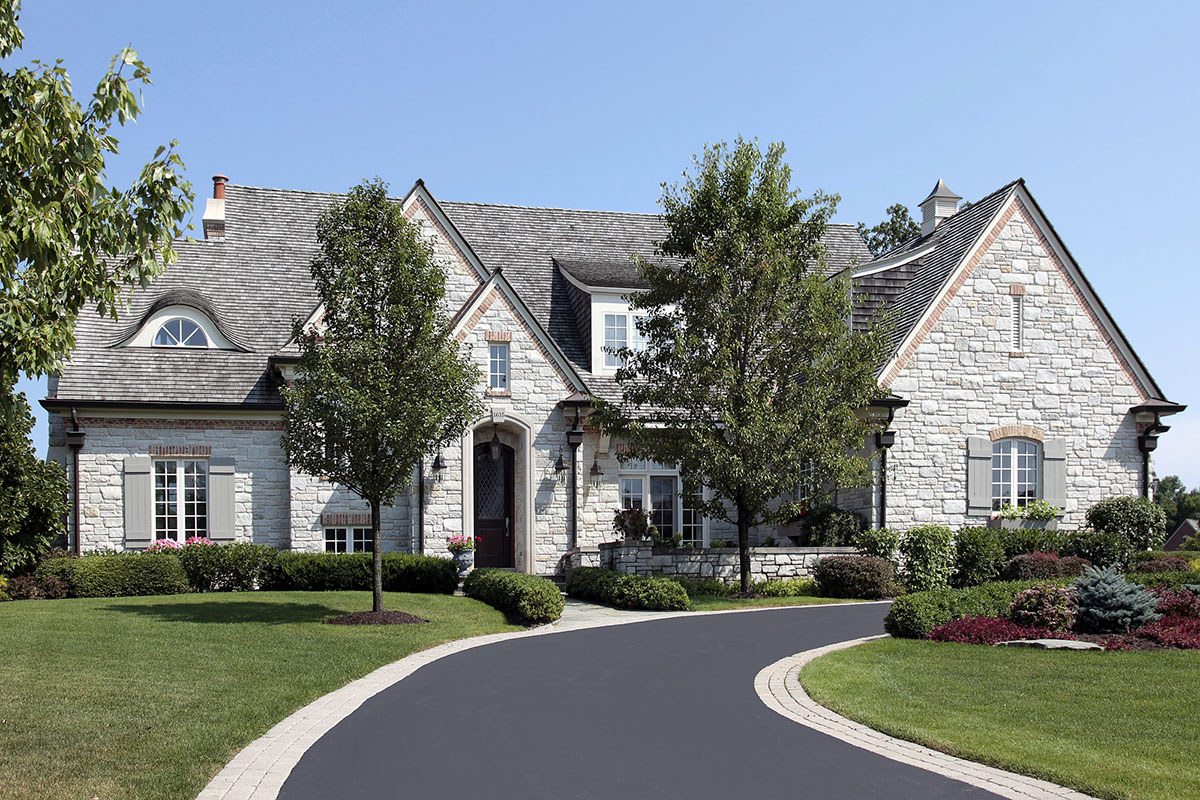 How Much Does An Asphalt Driveway Cost? (2024) - Bob Vila