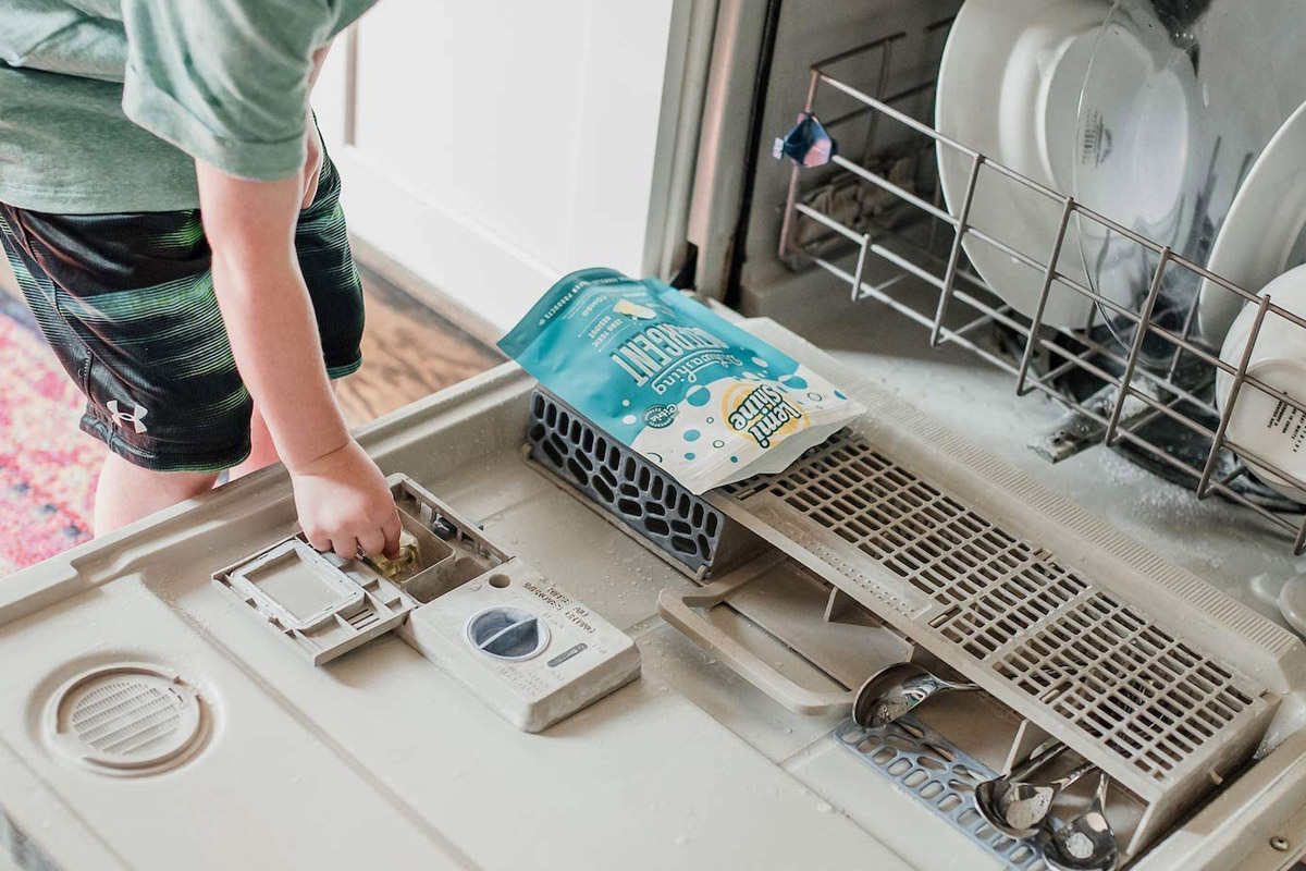 The Best Natural Dishwasher Detergent Options