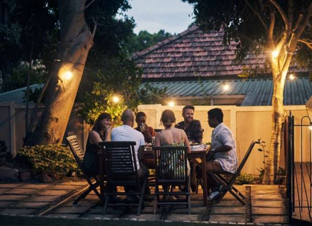 Get Inspired to Entertain at Home This Season with These 10 Outdoor Bar Ideas