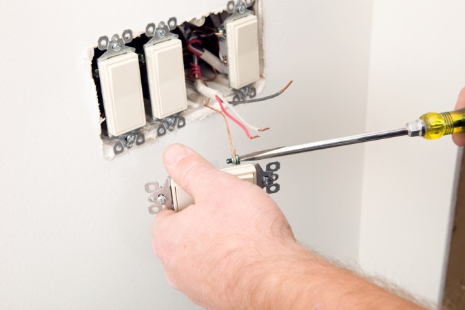 How To: Install a Dimmer Switch