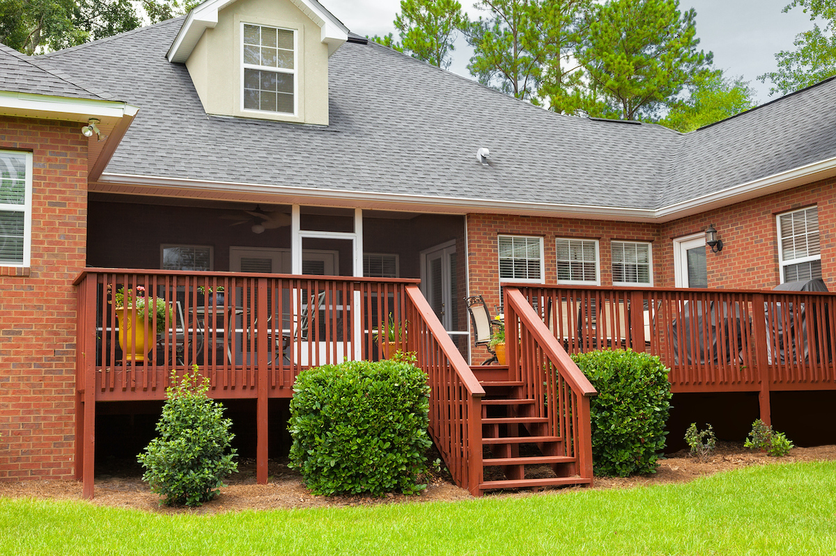 deck railing height