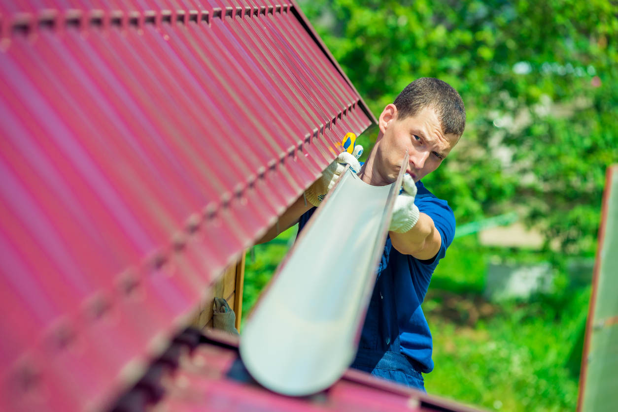 Gutter Replacement DIY or Hire a Professional