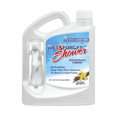 A jug of Wet & Forget Weekly Shower Cleaner on a white background.