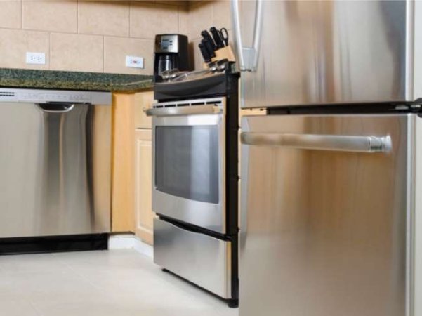 8 Mistakes That are Marring Your Stainless Steel Appliances