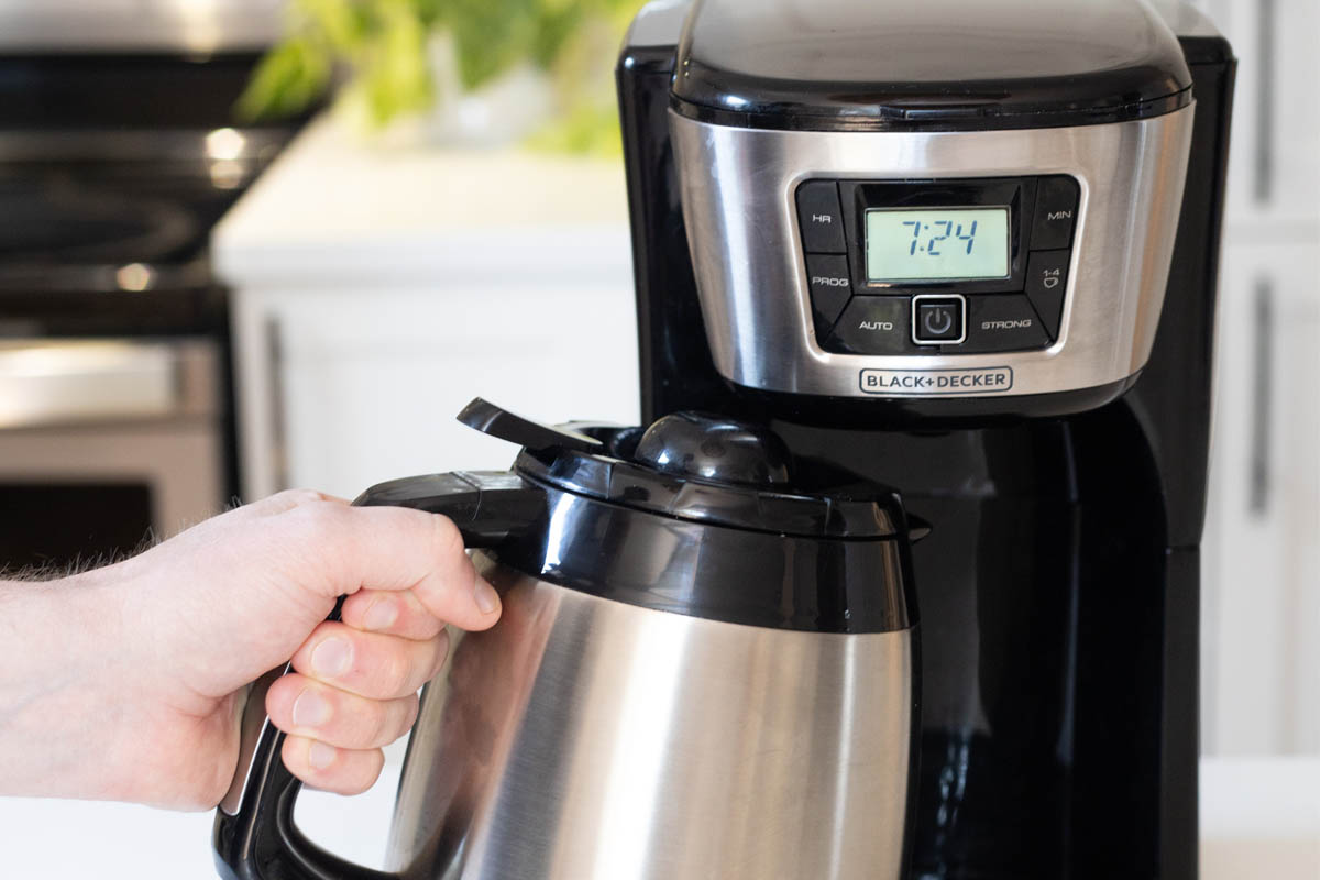 Black Decker Thermal Coffee Maker Review Is It Worth It Bob Vila