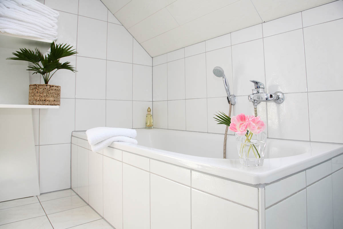 The Best Tub Refinishing Kit Options