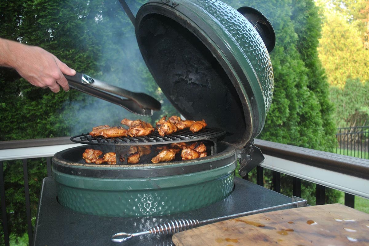 Big Green Egg Kamado-Style Cooking