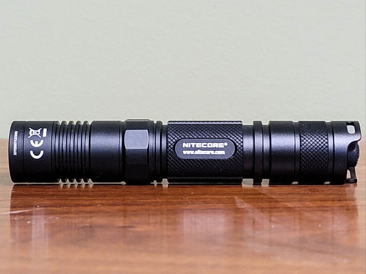 NITECORE Flashlight Definition