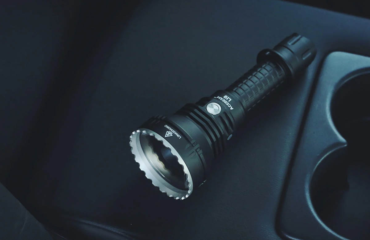 The Best Flashlight Brands Option: AceBeam