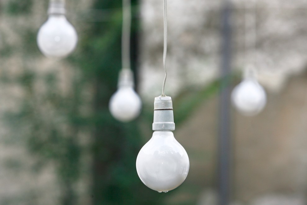 The Best Outdoor Light Bulbs Top Picks by Bob Vila