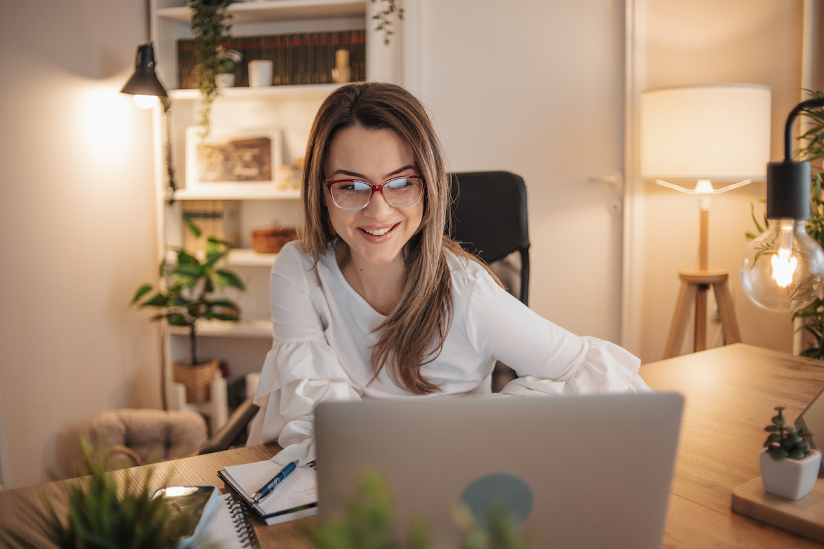 12 Home Office Lighting Ideas for a More Productive Workspace