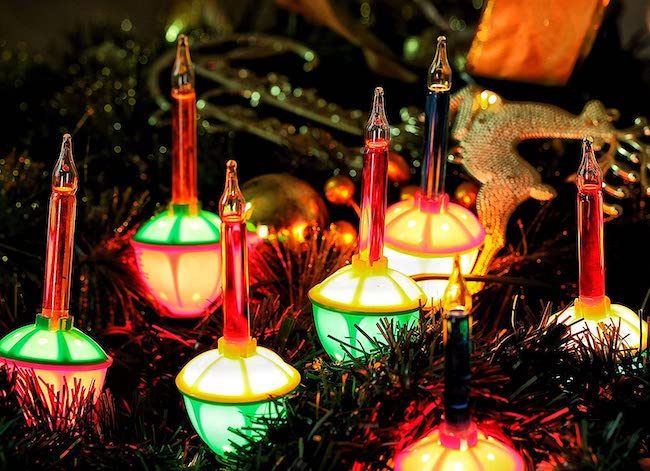 How to Put Lights On a Christmas Tree: 2 Failproof Methods - Bob Vila