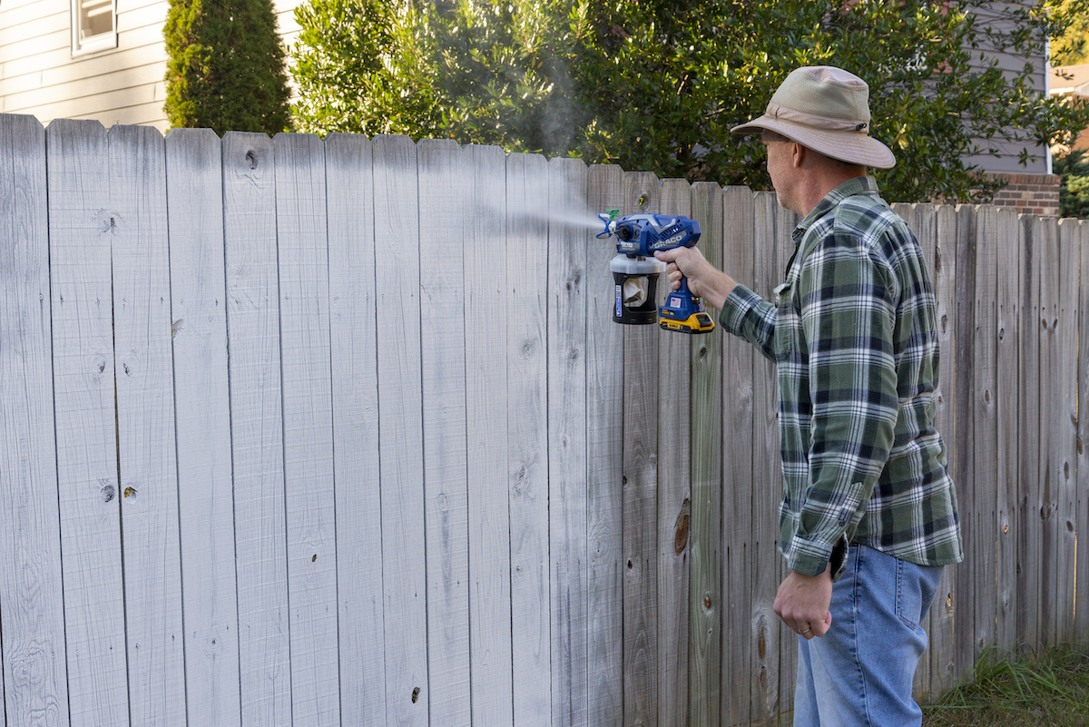 how to use a paint sprayer