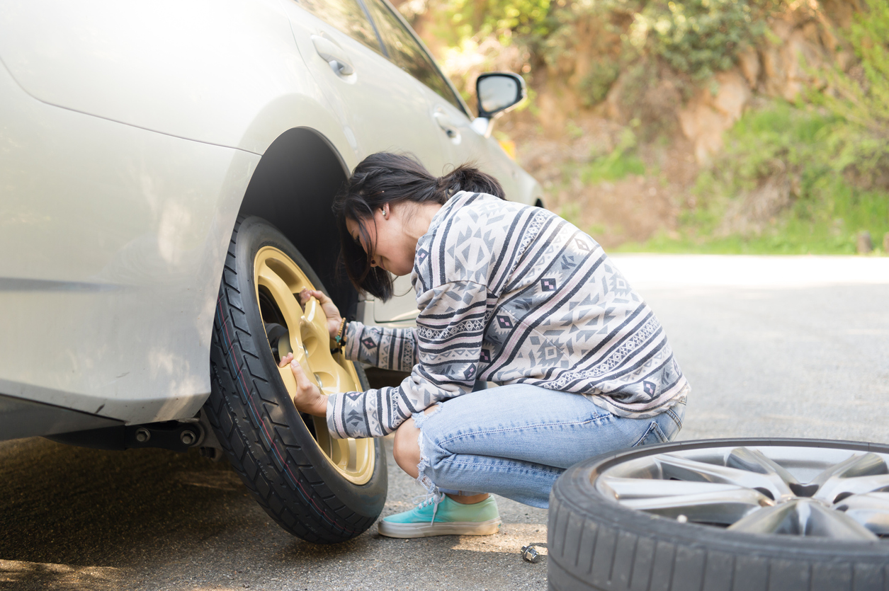 how to change a tire