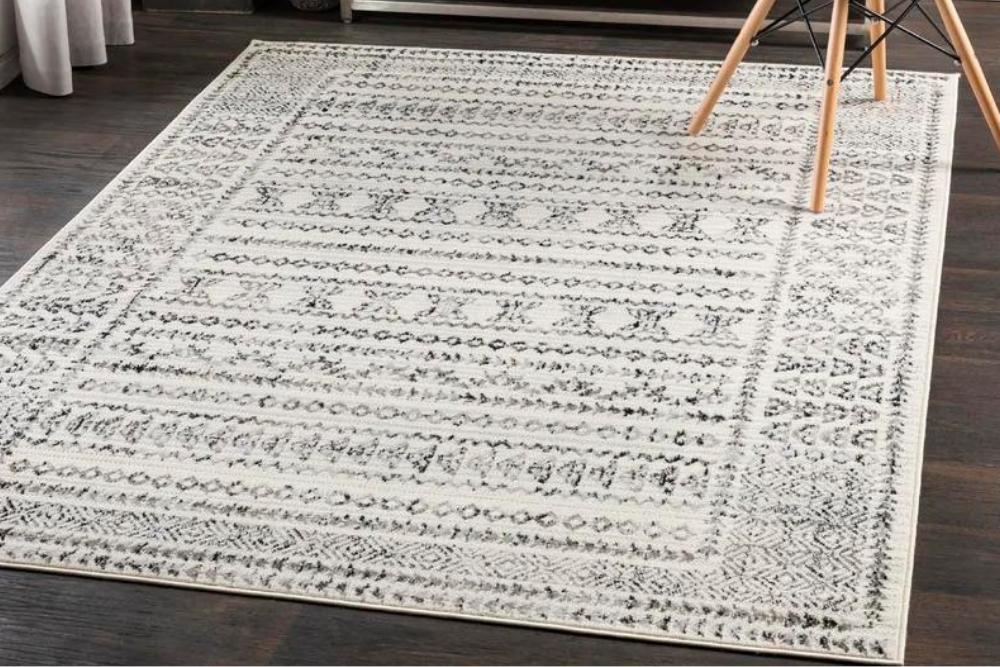 Deals Roundup 12:22 Option: Foundstone Kace Area Rug