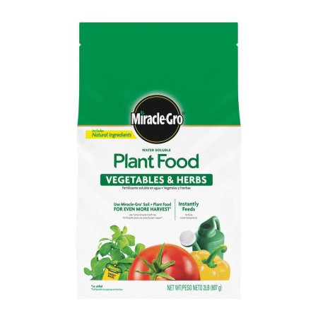  The Best Fertilizer for Strawberries Option: Miracle-Gro Water Soluble Veggie and Herb Plant Food