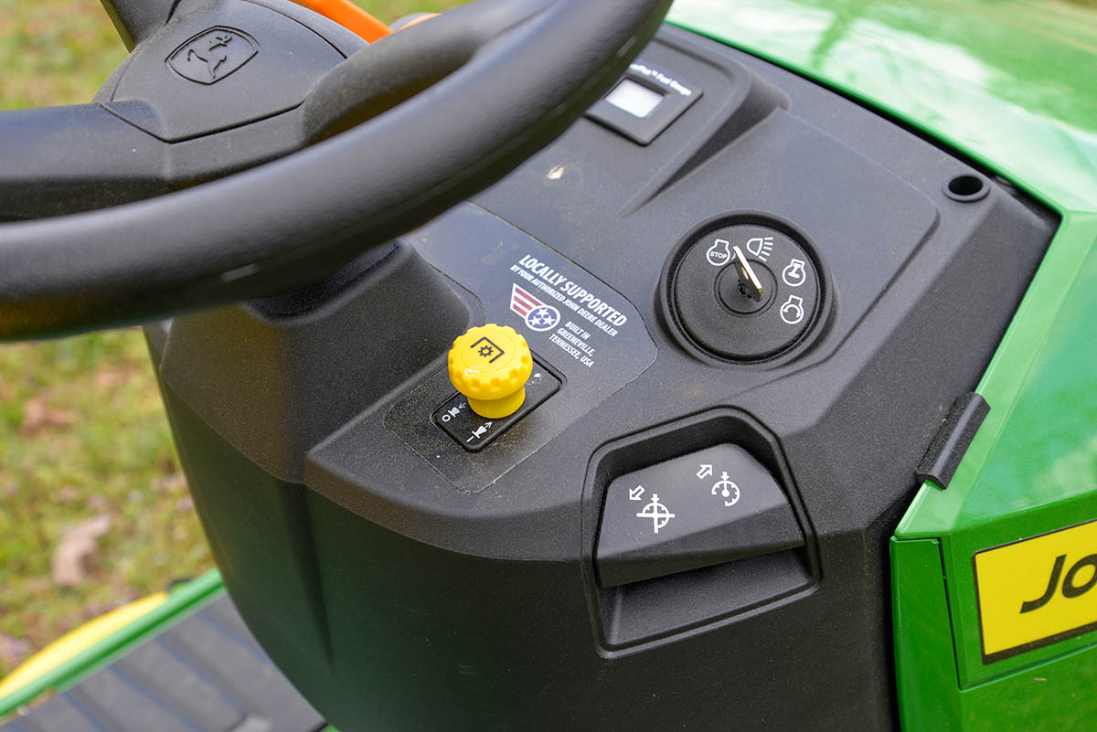 John Deere S130 Review