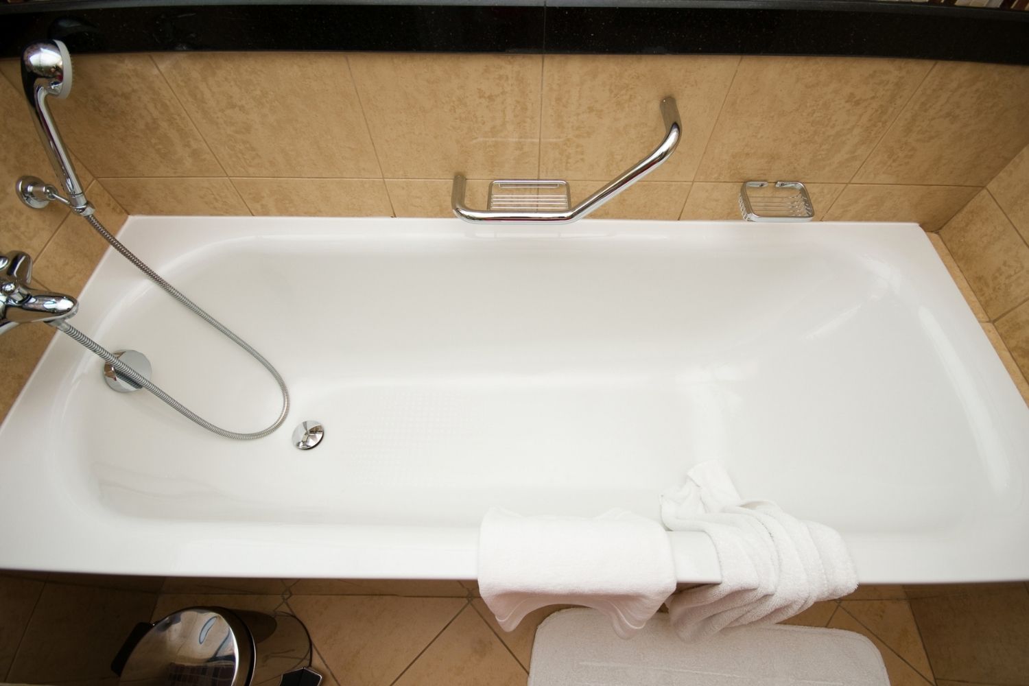 Bathtub Refinishing Cost