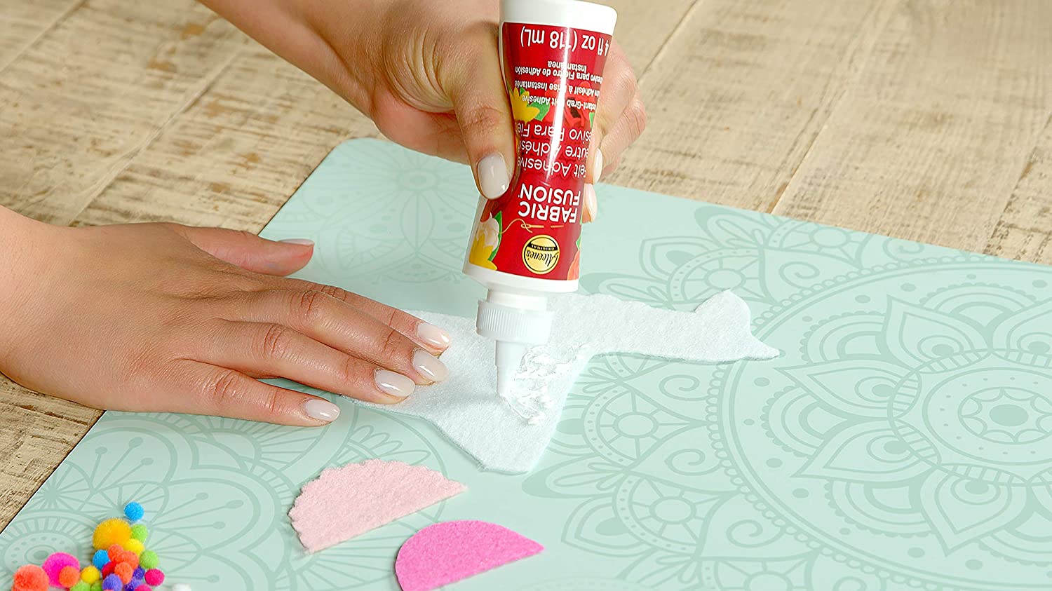 The Best Glue For Felt Options