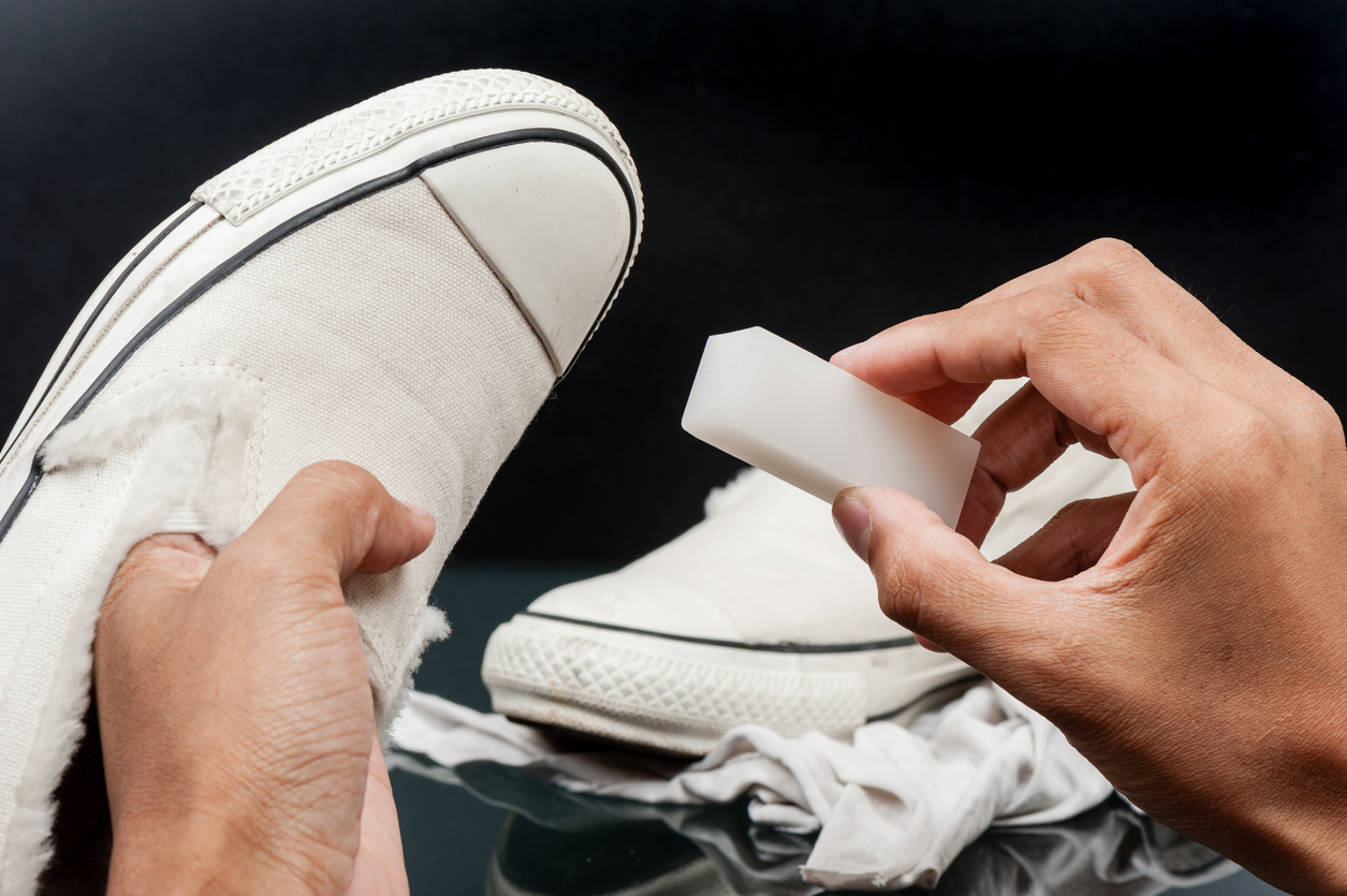 how to clean white shoes