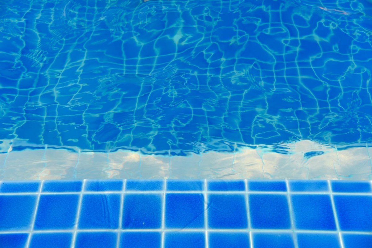 How Much Does Pool Liner Replacement Cost in 2024?