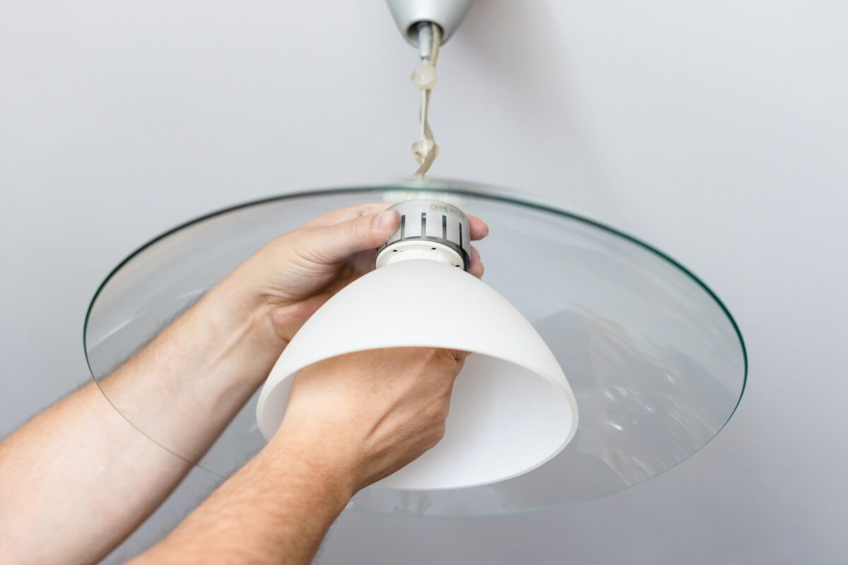 how to clean a lampshade