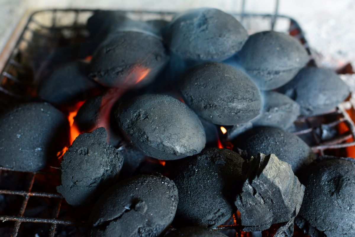 how to use a charcoal grill