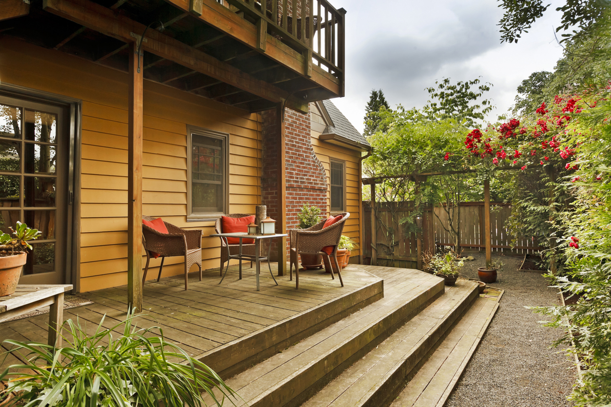 deck skirting ideas