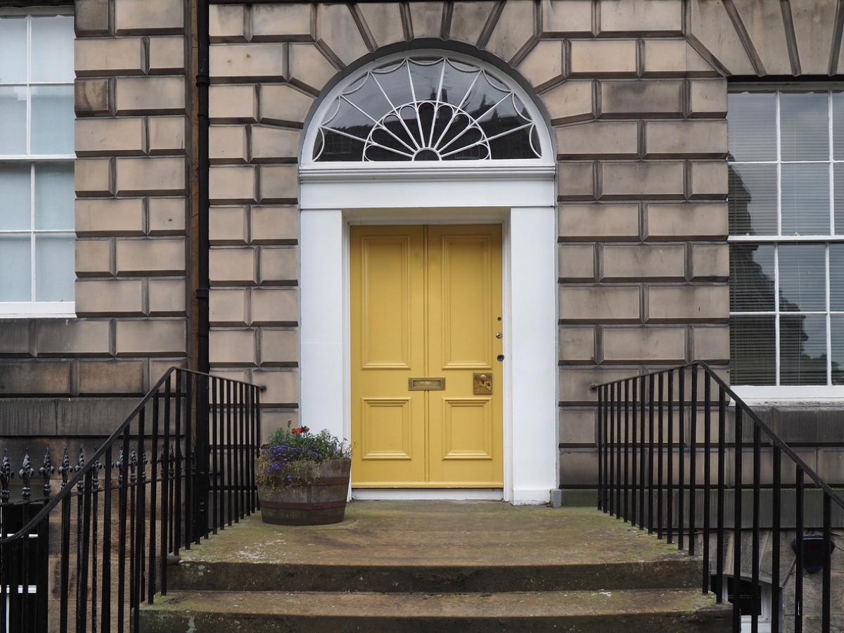 The Most Magical Features of Old Houses - transom window