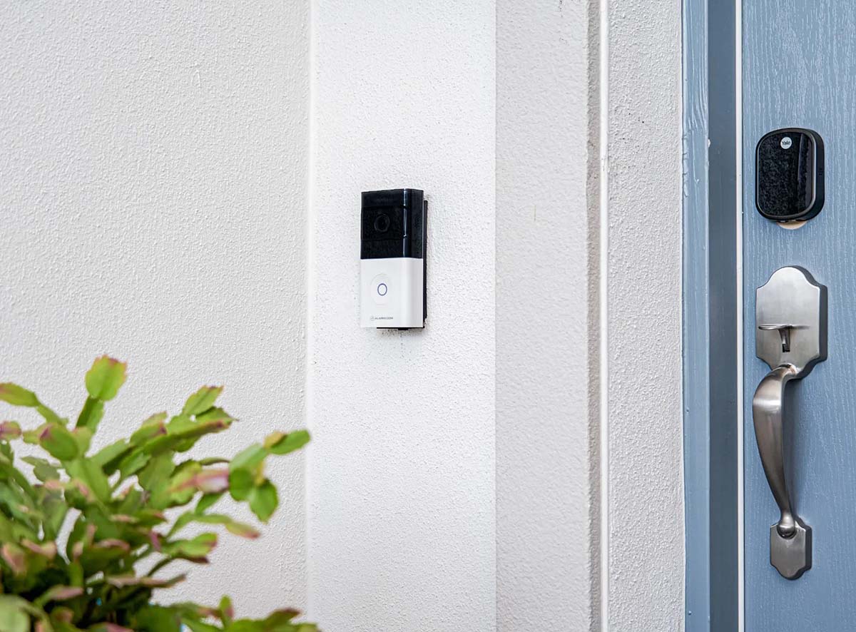 Frontpoint vs. SimpliSafe Installation