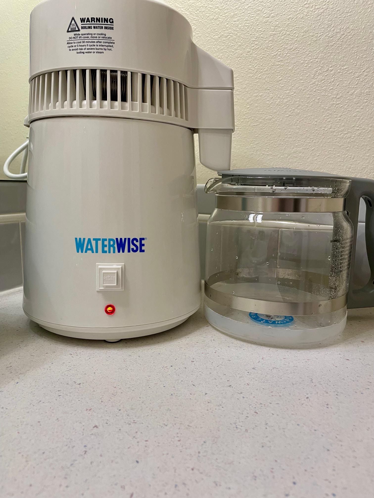 The Best Water Distiller Waterwise 4000 Countertop Distiller during use