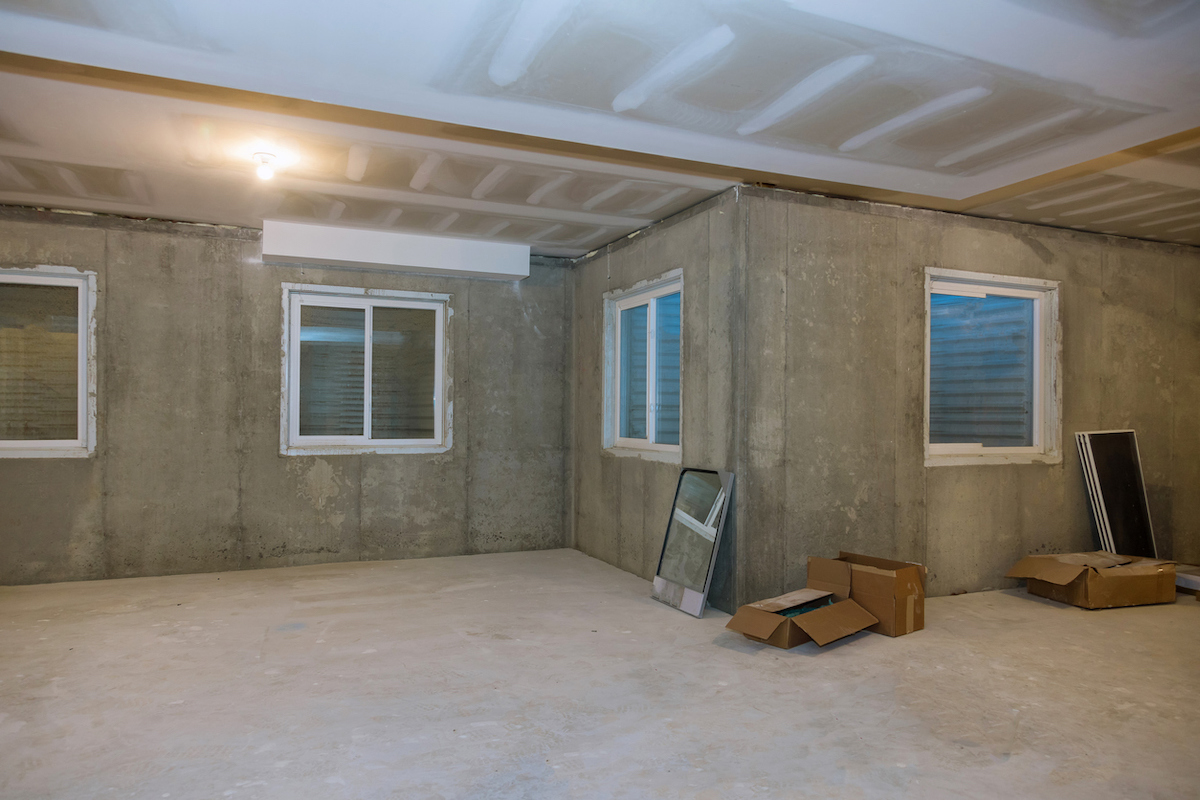 insulating basement walls