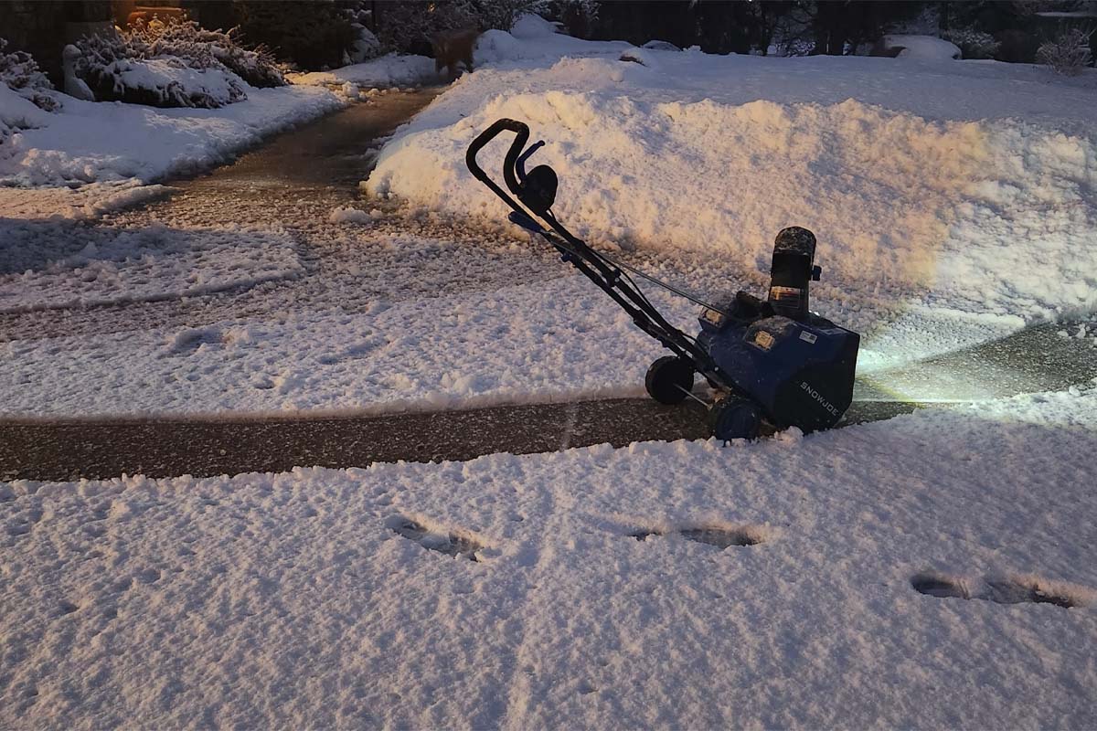 Snow Joe Snow Blower Review