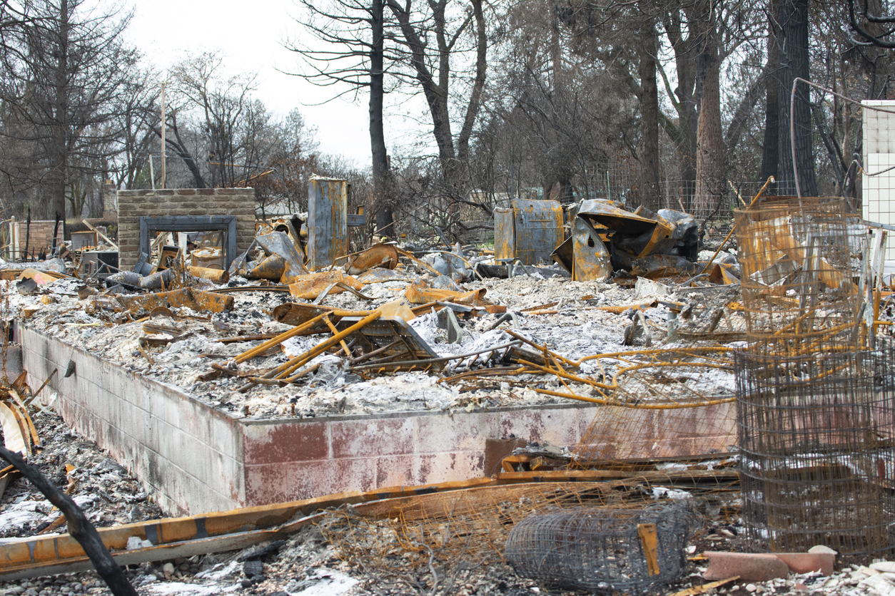 iStock-1289437967 homes cant be insured camp fire in paradise california.