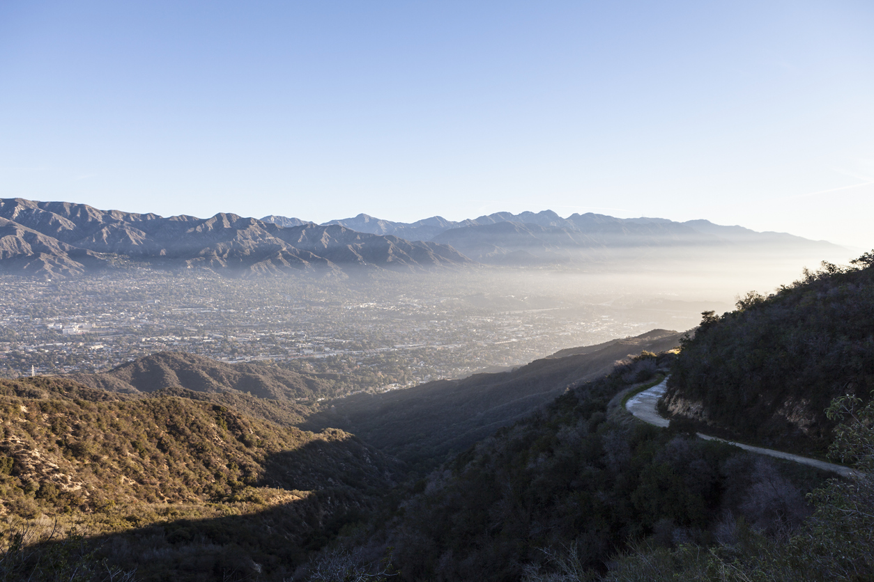 iStock-532133117 homes cant be insured flintridge california