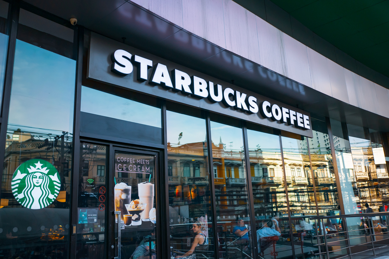 iStock-1163480253 save money gardening outside of starbucks store