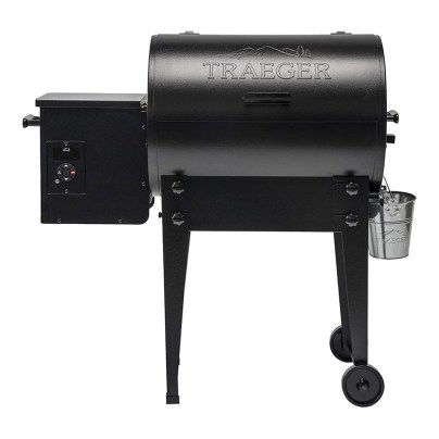 The Traeger Tailgater Portable Wood Pellet Grill on a white background.