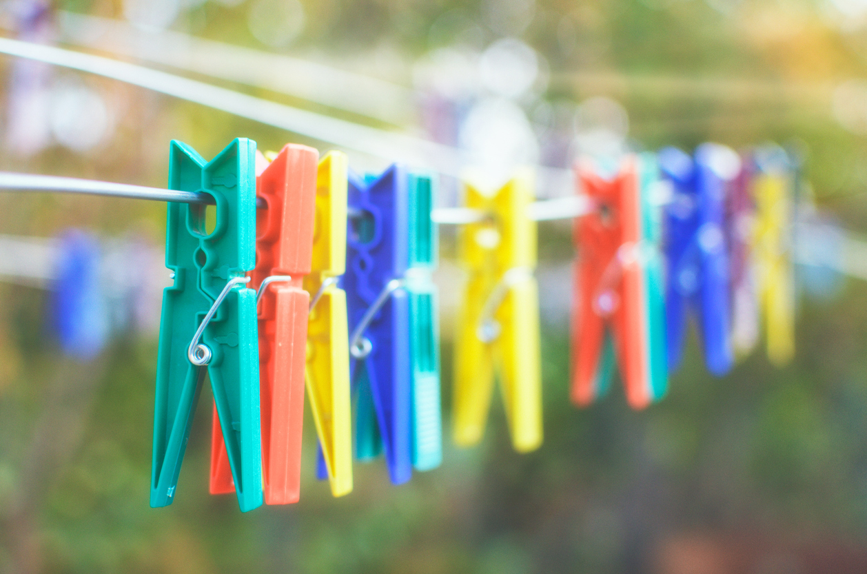 Hang Tight Clothes Line Clips 20pkt | Washing Lines | Home & Garden