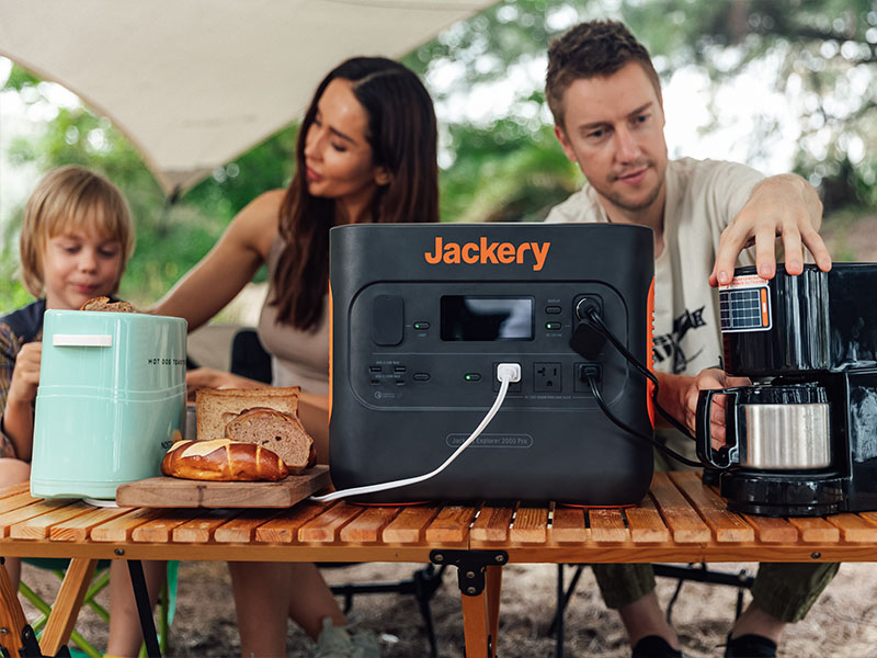 Family using a Jackery power station