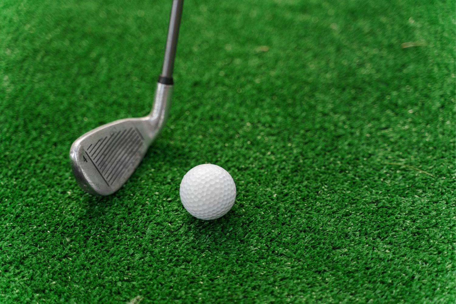 How Much Does a Backyard Putting Green Cost