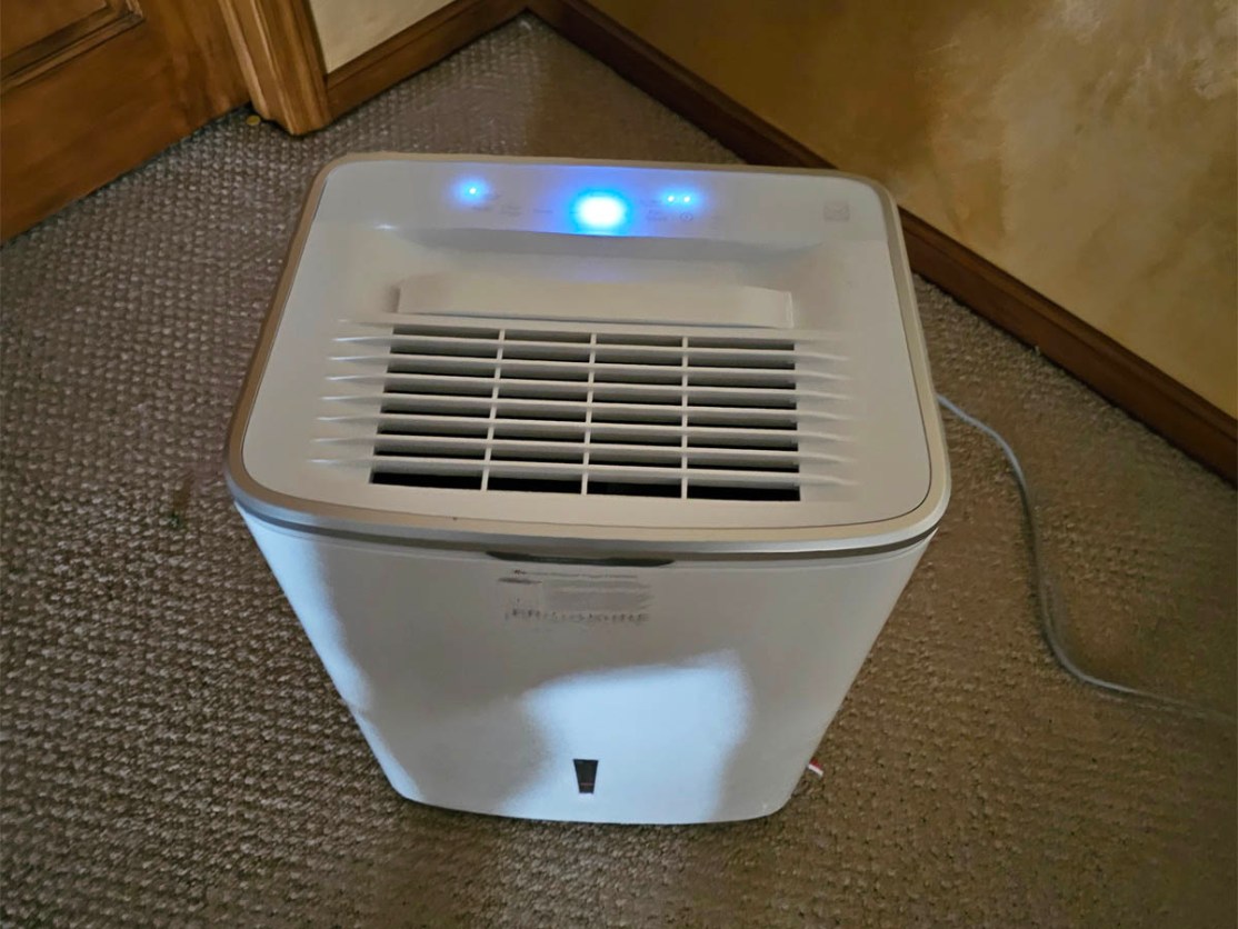 Frigidaire Humidifier Review: Say Goodbye to a Sticky Basement ...