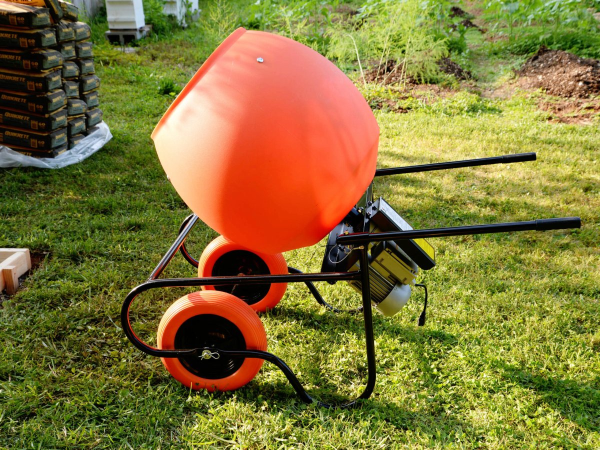 The Kushlan concrete mixer set up in a yard