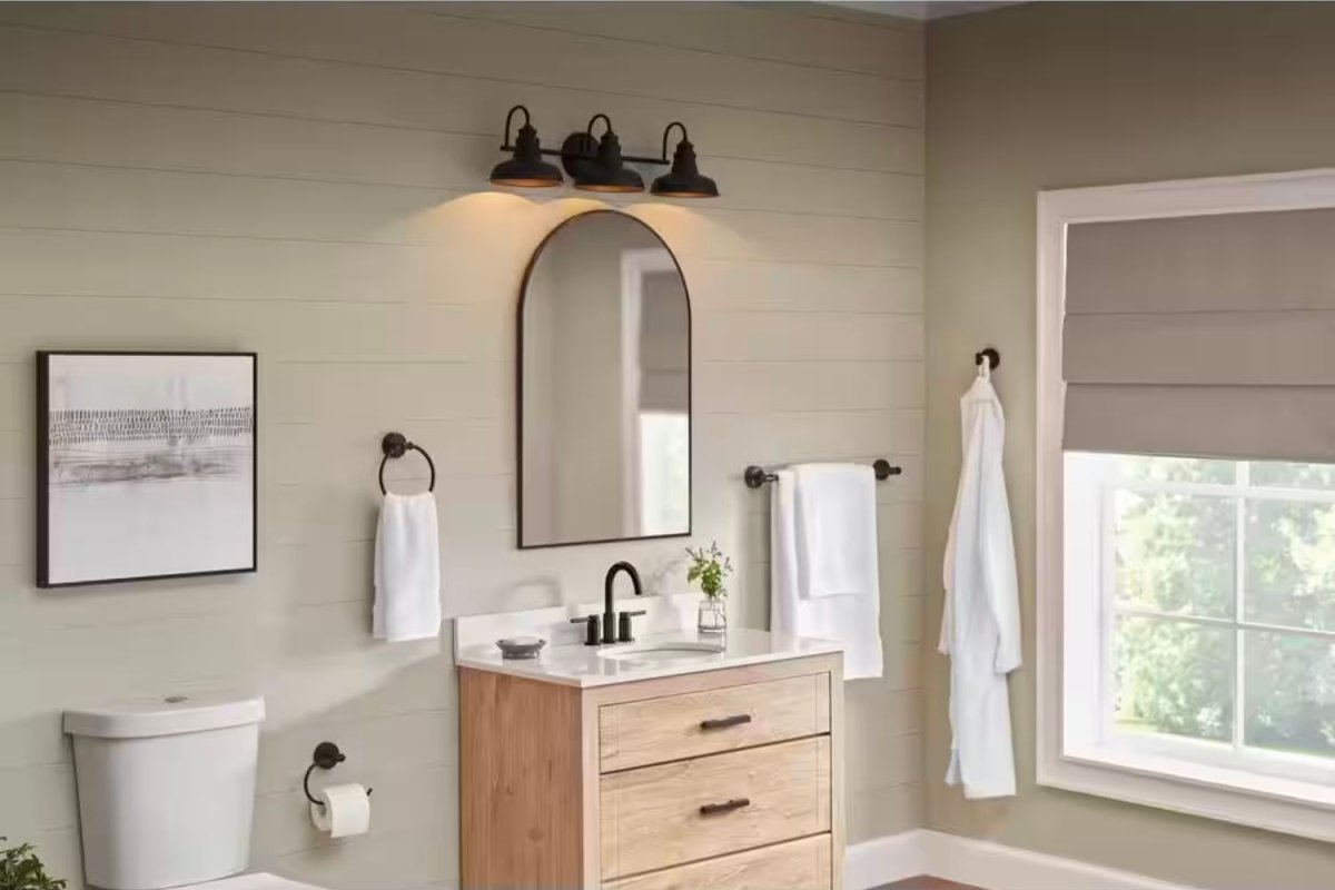 The Best Bathroom Light Fixtures