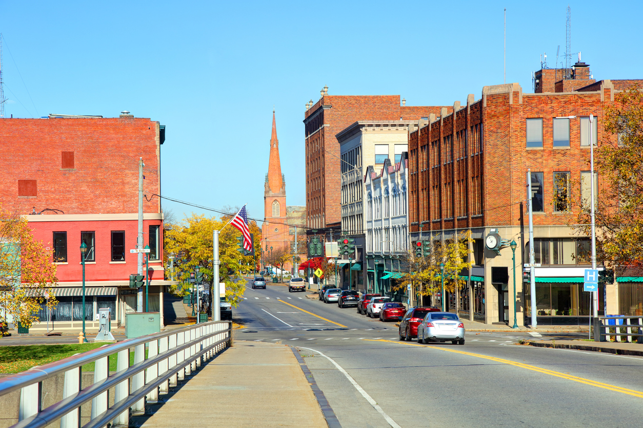 main street and bridge in Elmira New York