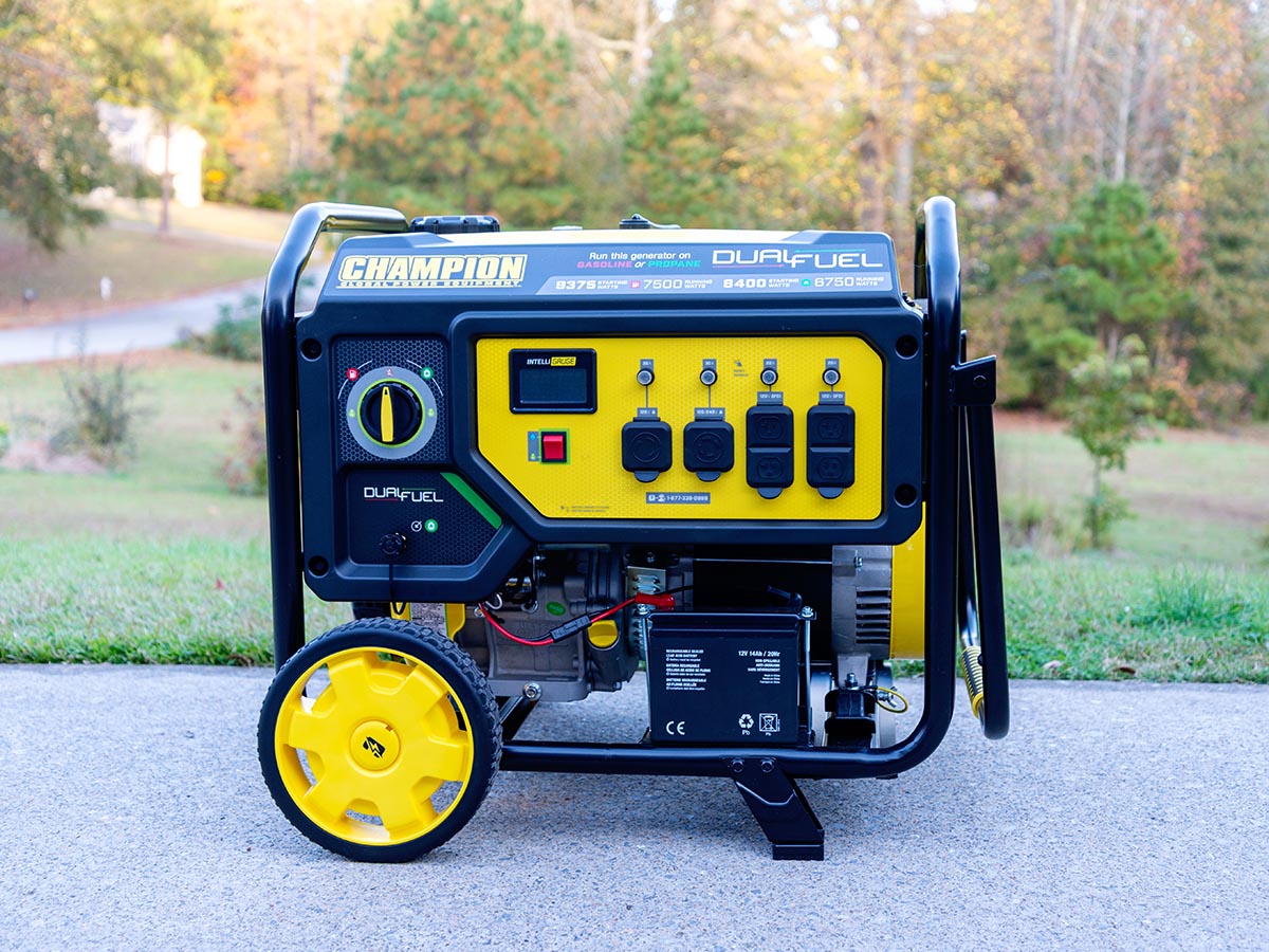 The Champion 7500-Watt Dual-Fuel Generator Blew Us Away In Our Tests